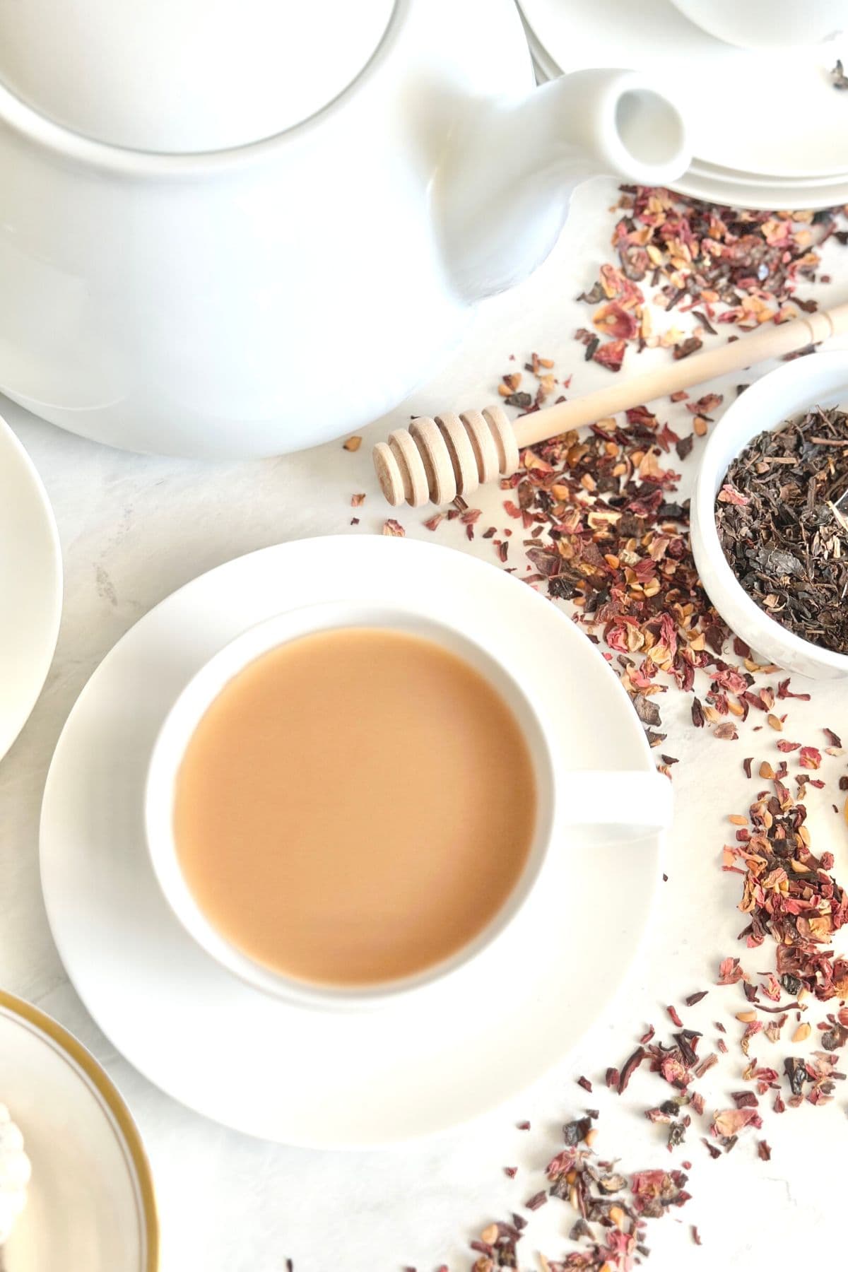 How to Make Tea in a Teapot (easy guide) Daily Tea Time