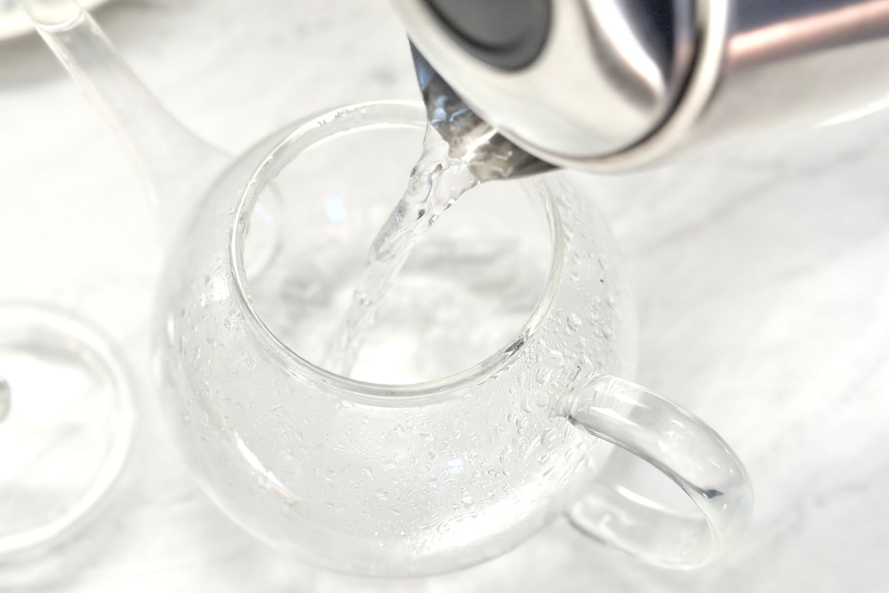 How to Make Tea in a Teapot (easy guide) Daily Tea Time