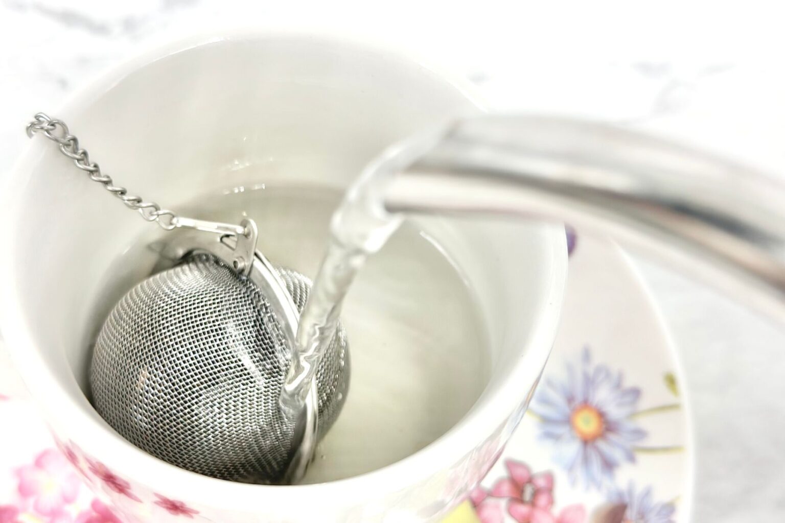 How to Use a Tea Infuser and Tea Ball Daily Tea Time