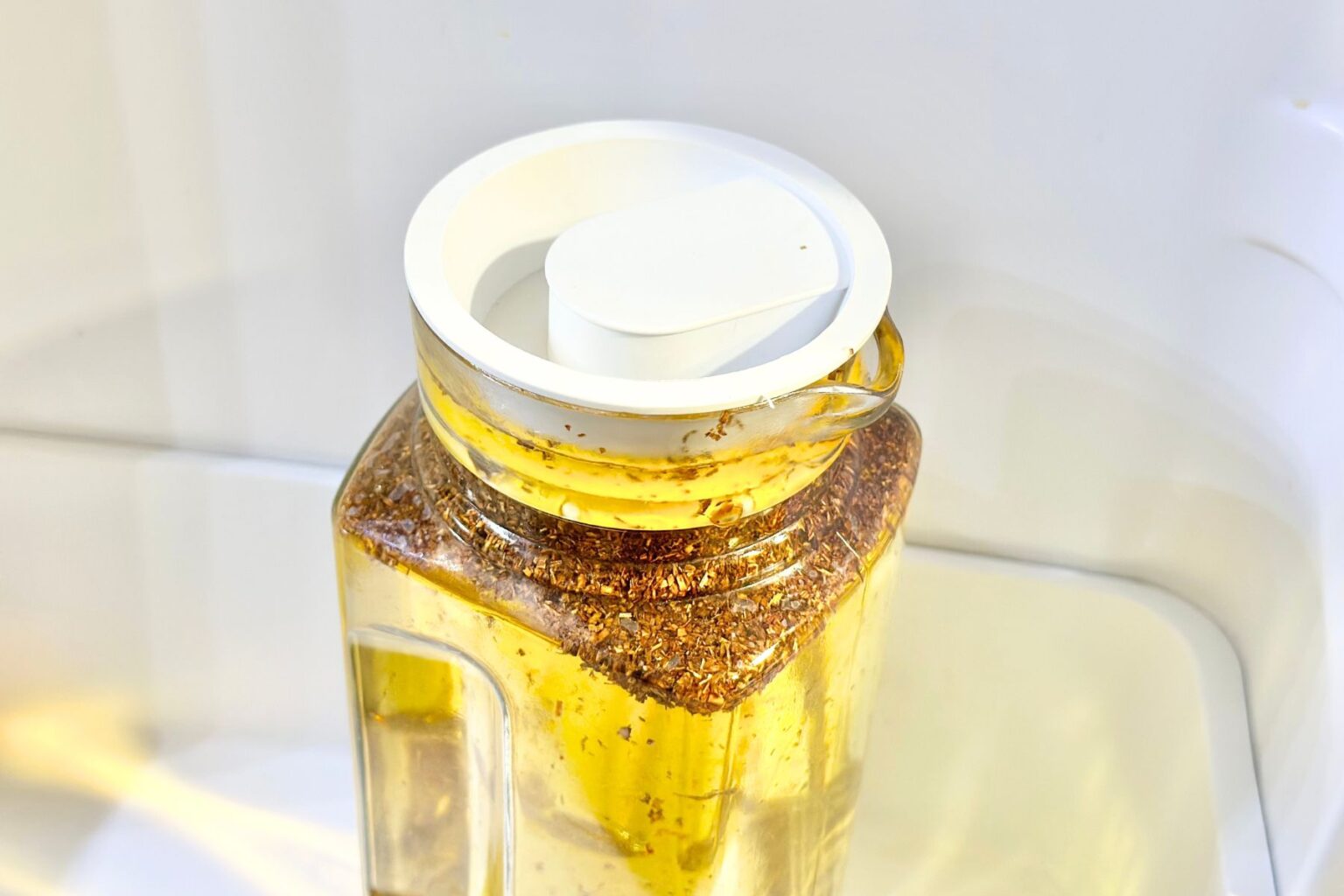 Easy Homemade Cold Brew Rooibos Tea Recipe - Daily Tea Time